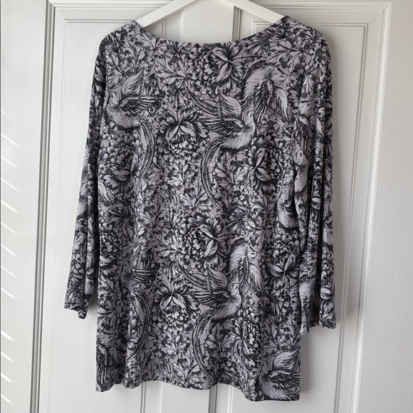 Croft & Barrow Monochrome Floral and Birds Top Blouse large Y2K - Picture 5 of 5